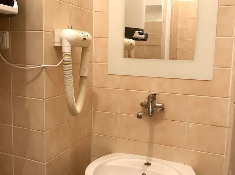 호텔 Ové Pokoje Kolčavka