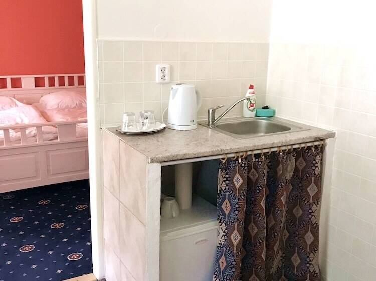 호텔 Ové Pokoje Kolčavka