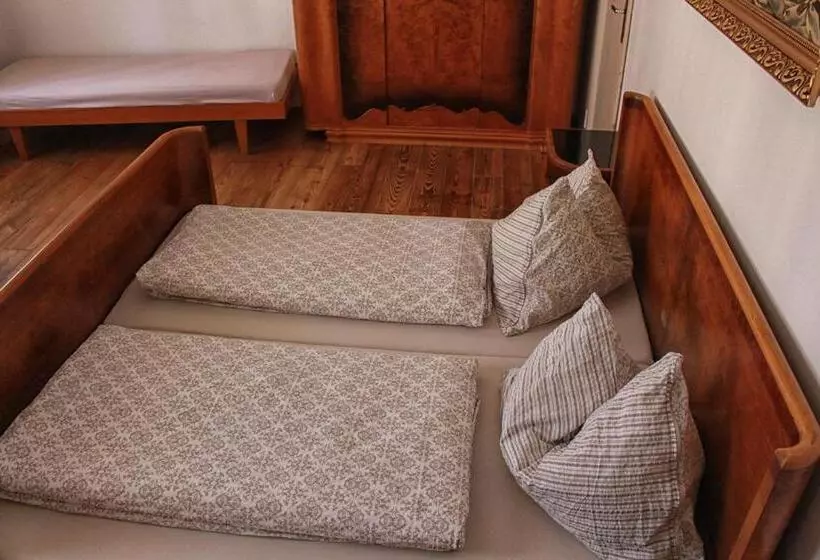 Hotelli Penzion Bohemia