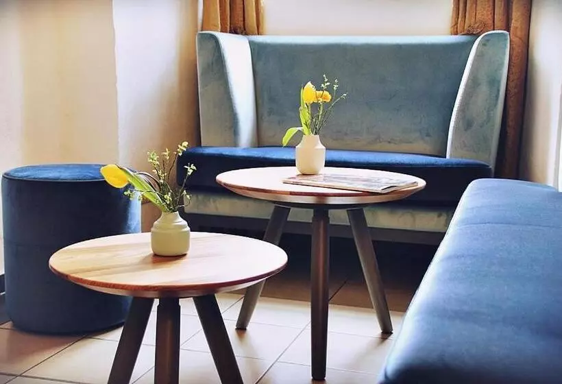 ホテル Romantik Schlossgut Auerstedt