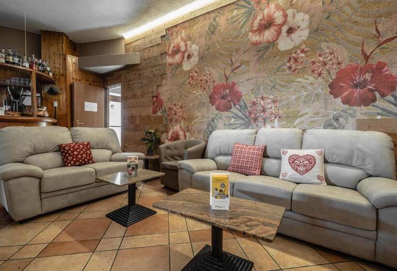 בית מלון כפרי & Ristorante Serenella