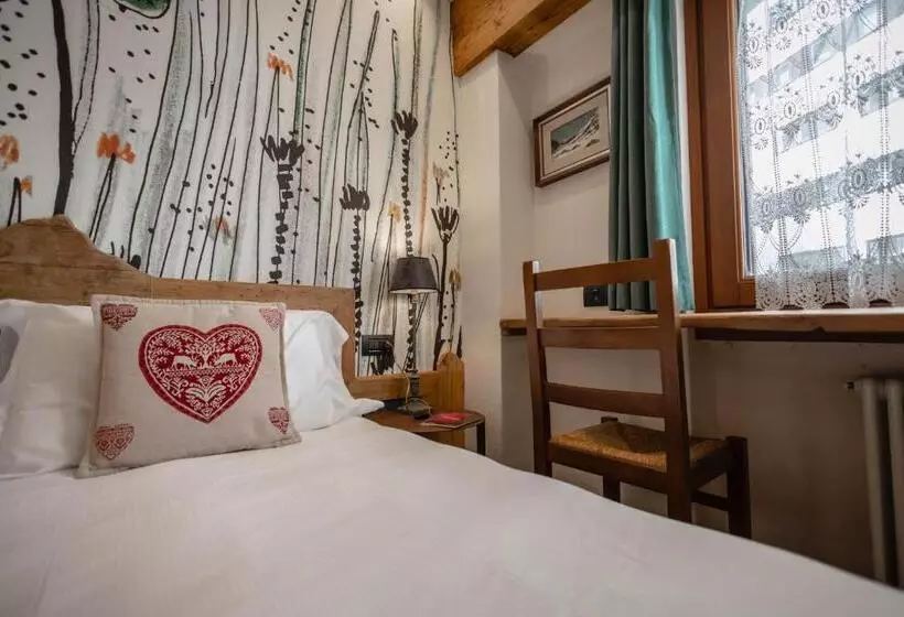 Hotelli & Ristorante Serenella