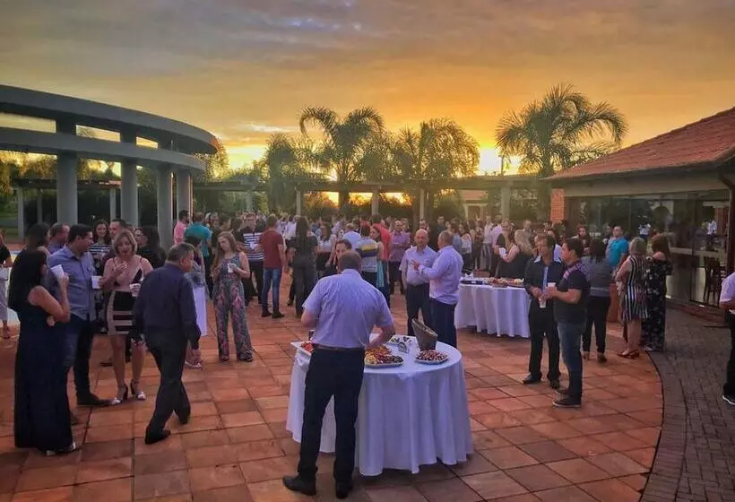 Hotelli Tenondé Park