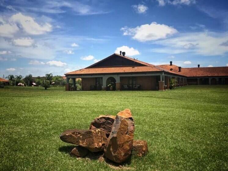 فندق Tenondé Park