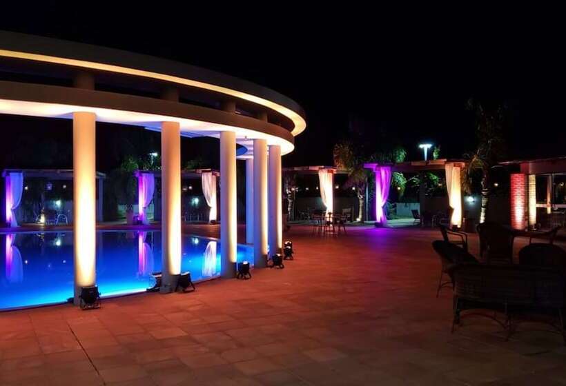 فندق Tenondé Park