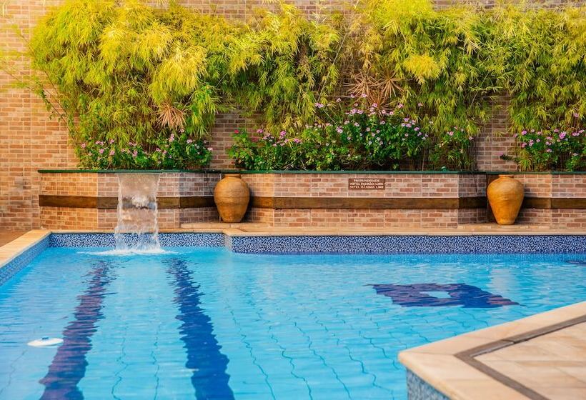 ホテル Tiradentes Village