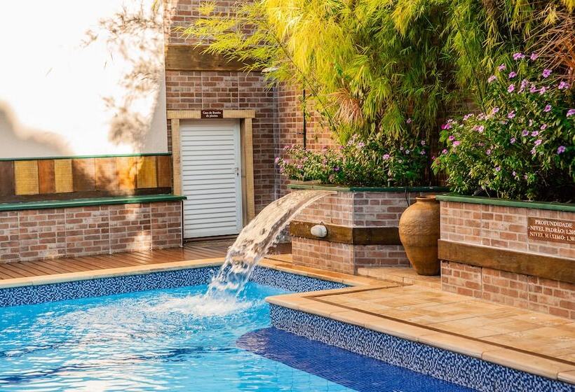 ホテル Tiradentes Village