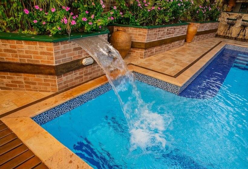 ホテル Tiradentes Village