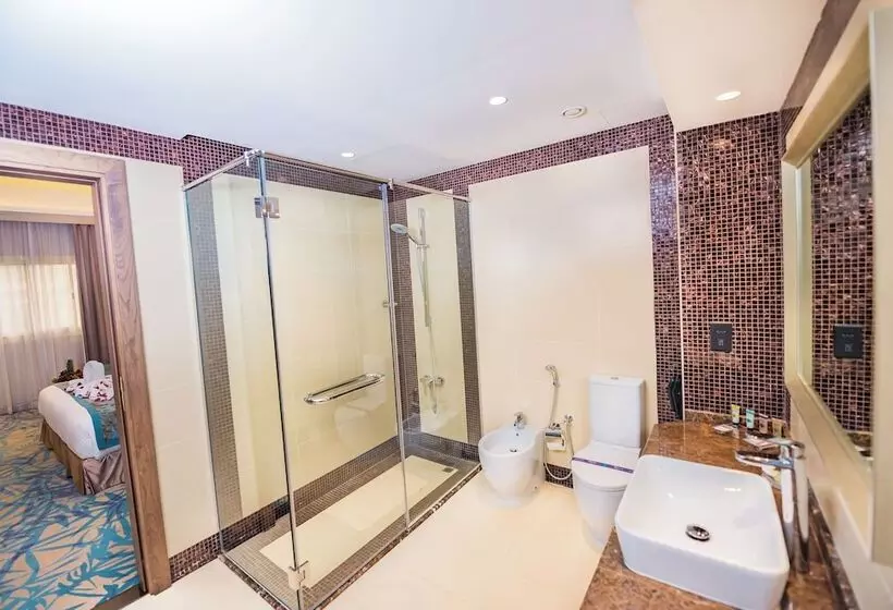 Mena Plaza Hotel Albarsha At The Mall