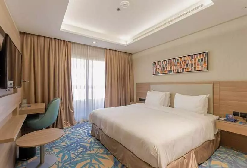 Mena Plaza Hotel Albarsha At The Mall