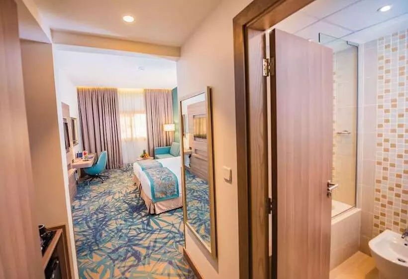 Mena Plaza Hotel Albarsha At The Mall
