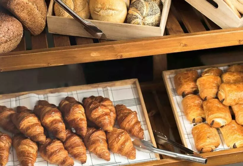 Novotel Ambassador Seoul Yongsan