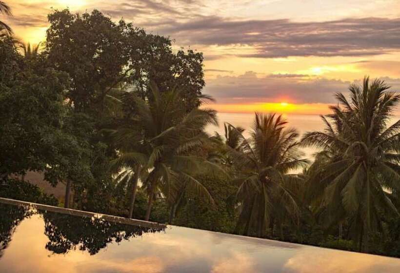 Perfect View Pool Villa