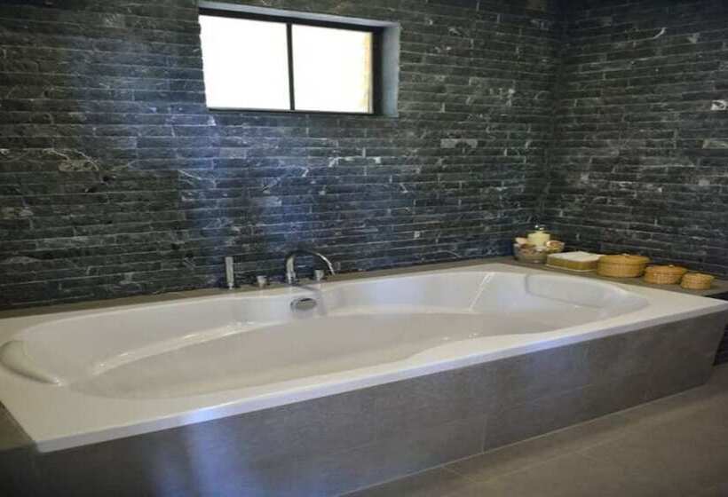 Perfect View Pool Villa