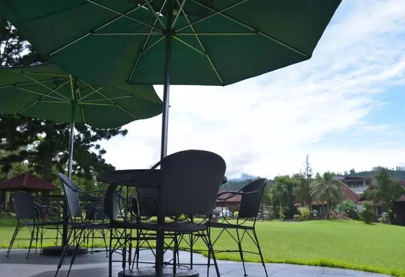 Lomakeskus Citra Cikopo Hotel & Family Cottages