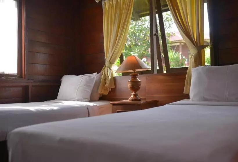 Lomakeskus Citra Cikopo Hotel & Family Cottages