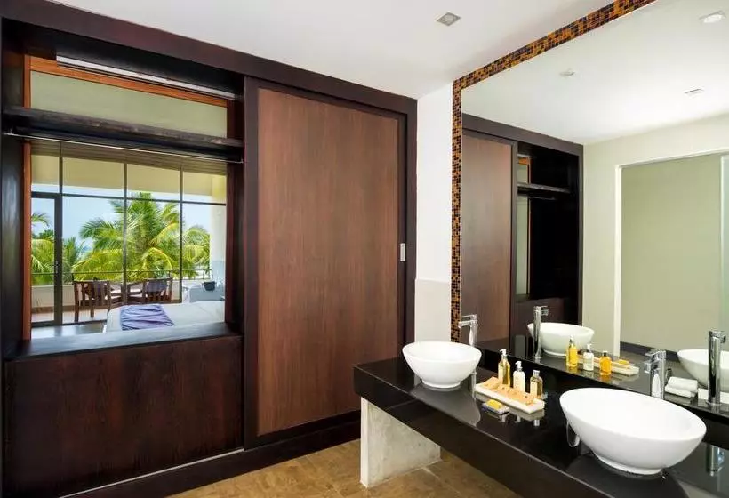 Lomakeskus Taprobana Wadduwa By Asia Leisure