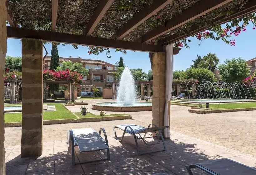 Aparthotel Ciudad Laurel