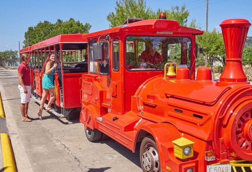 Aparthotel Ciudad Laurel