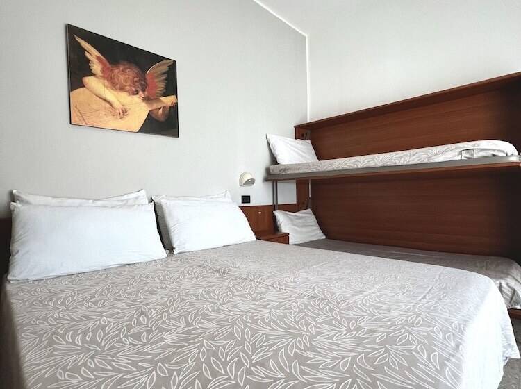 هتل B&b Ardea Rimini