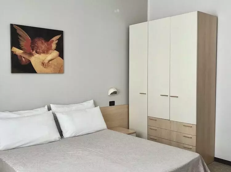 هتل B&b Ardea Rimini