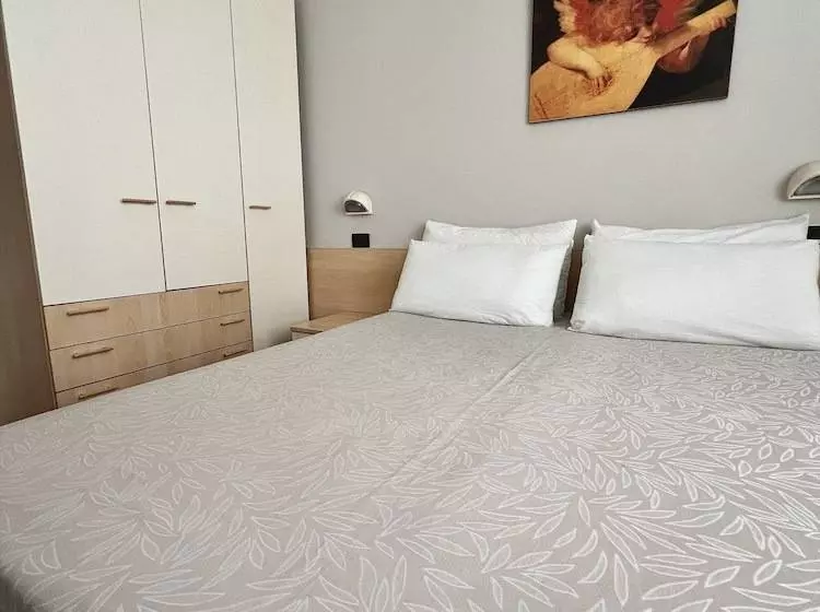 هتل B&b Ardea Rimini