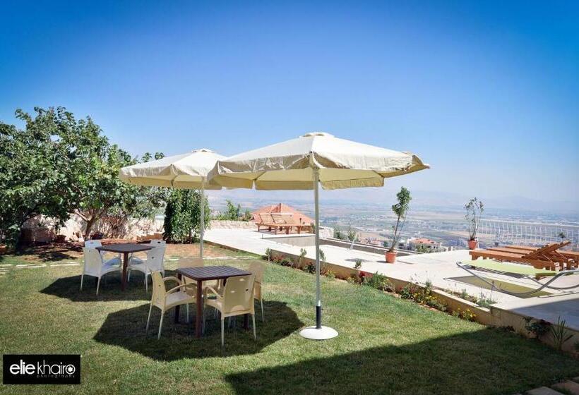 هتل Beit El Kroum Boutique