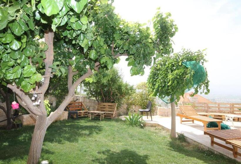 هتل Beit El Kroum Boutique