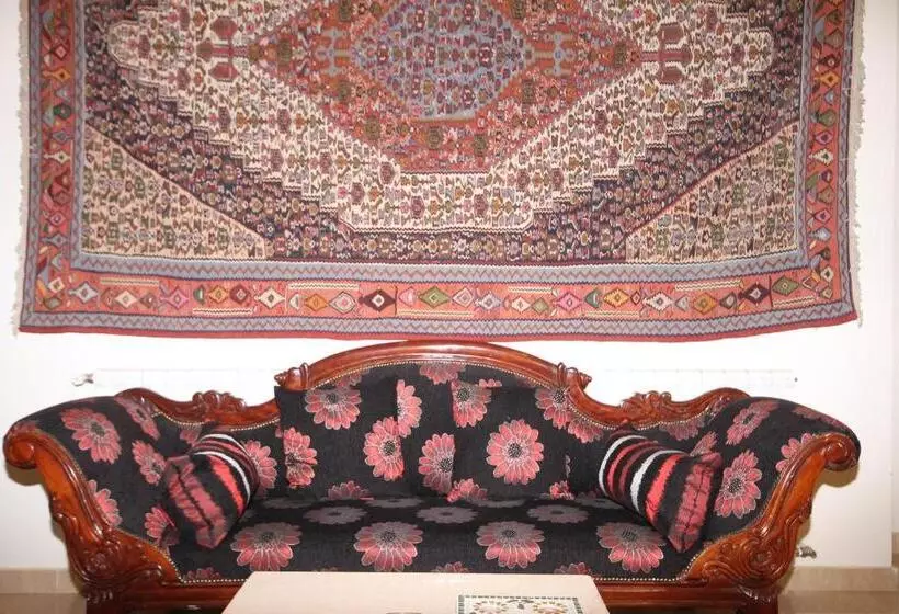 هتل Beit El Kroum Boutique