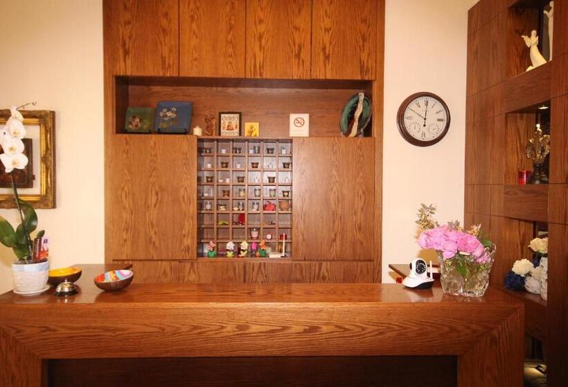 هتل Beit El Kroum Boutique