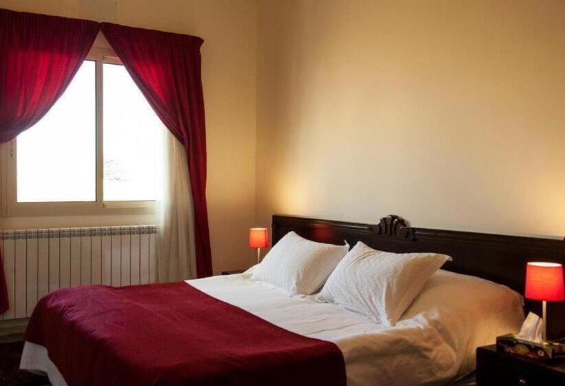 هتل Beit El Kroum Boutique