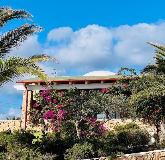 בית מלון כפרי Cupola Bianca Resort