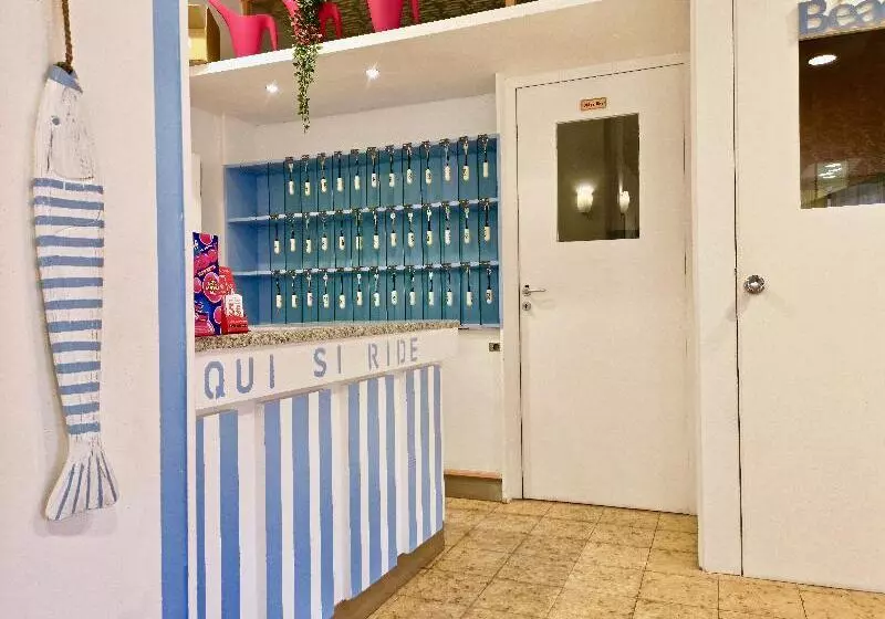 Hotelli Kursaal Di Bellaria