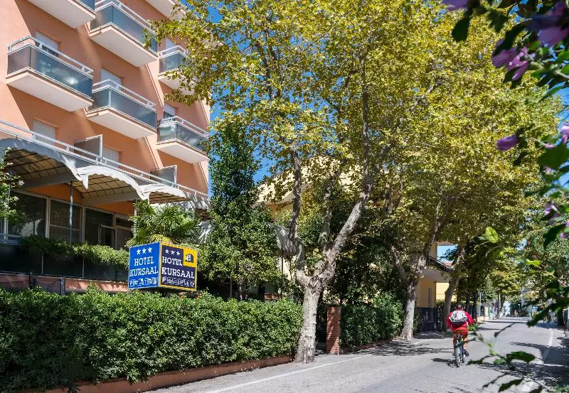 Hotelli Kursaal Di Bellaria