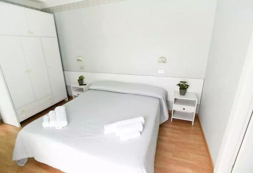 Hotelli Kursaal Di Bellaria