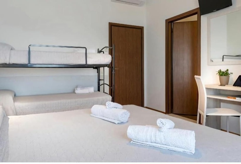 فندق Kursaal Di Bellaria