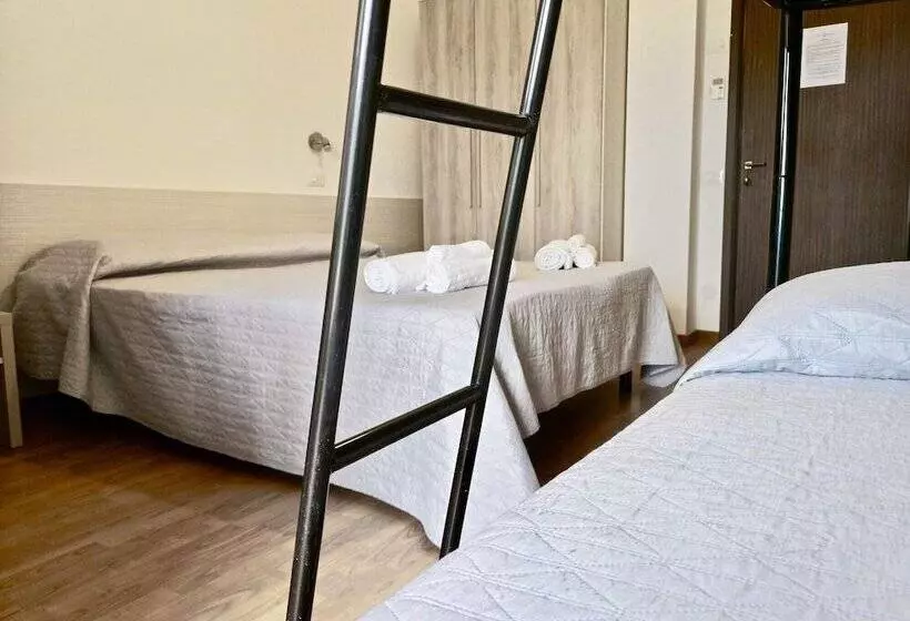 Hotelli Kursaal Di Bellaria