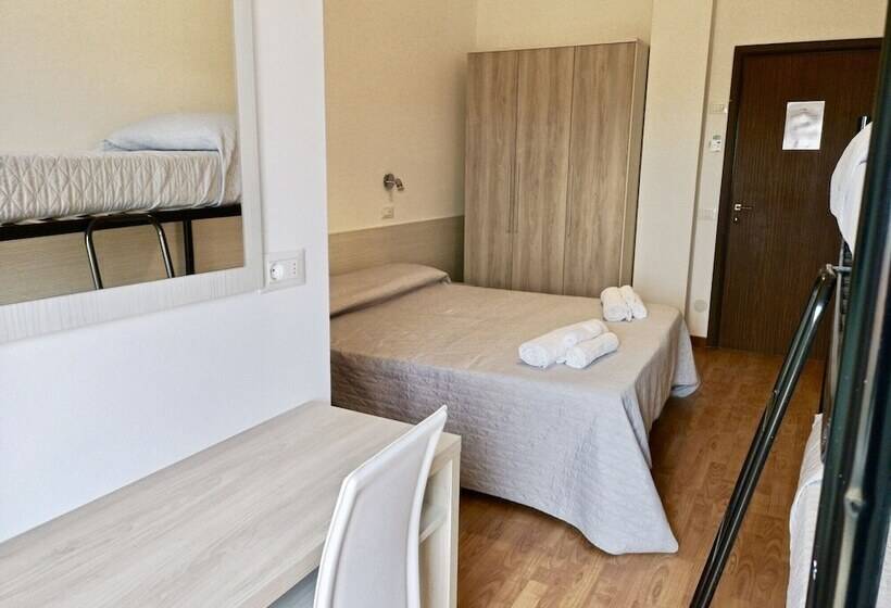 فندق Kursaal Di Bellaria