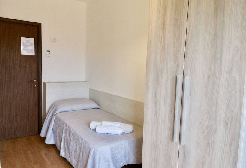 فندق Kursaal Di Bellaria