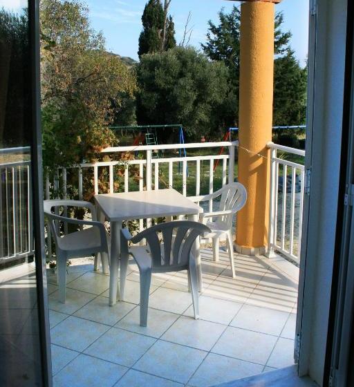 בית מלון כפרי Lighthouse Studios