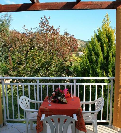 בית מלון כפרי Lighthouse Studios