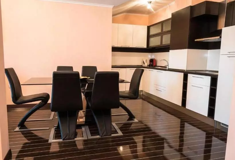 Hotelli Long Beach Resort