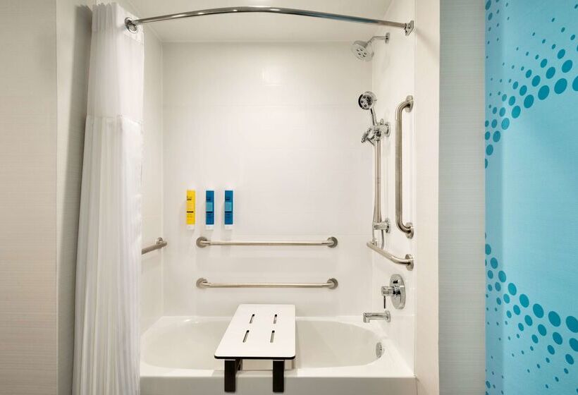 Hotel Tru By Hilton Cedar Rapids Westdale