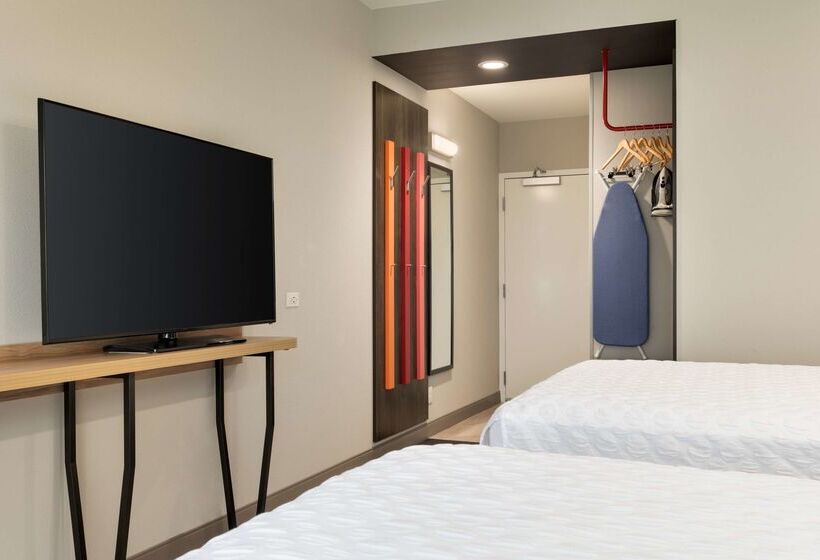 Hotel Tru By Hilton Cedar Rapids Westdale