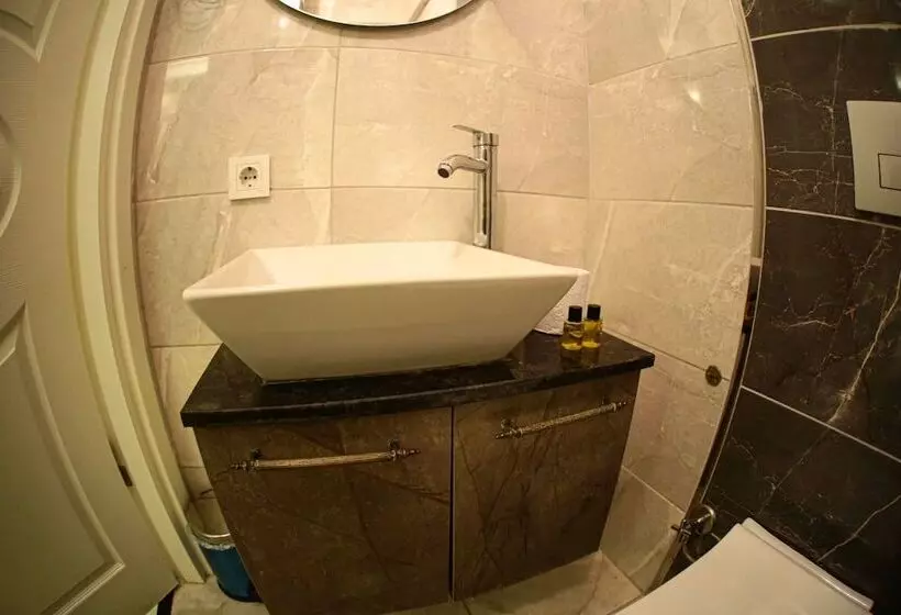 Taksim Brand Suite