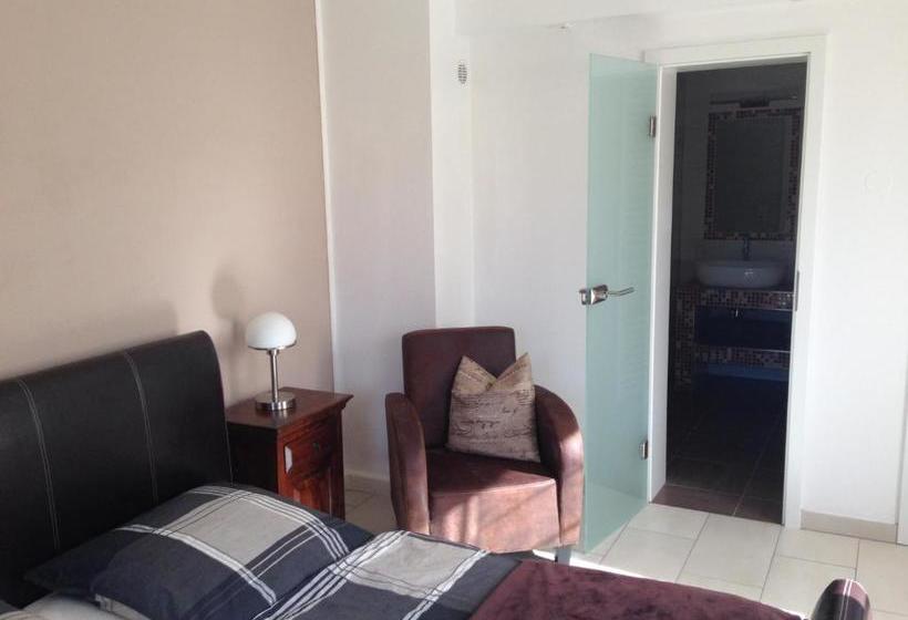 تختخواب و صبحانه Gästezimmer Hille