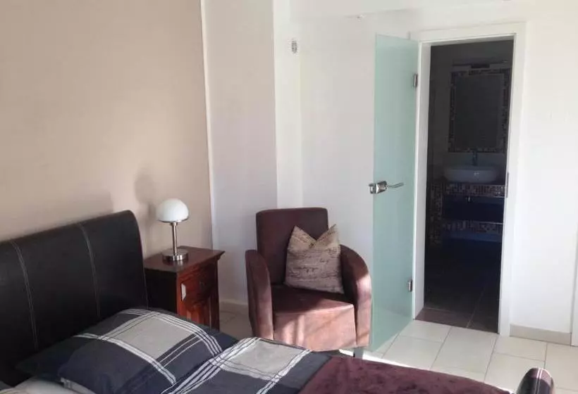 ベッドアンドブレックファースト Gästezimmer Hille