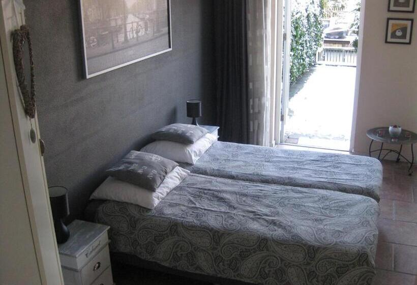 Bed and Breakfast Quarenta Studio