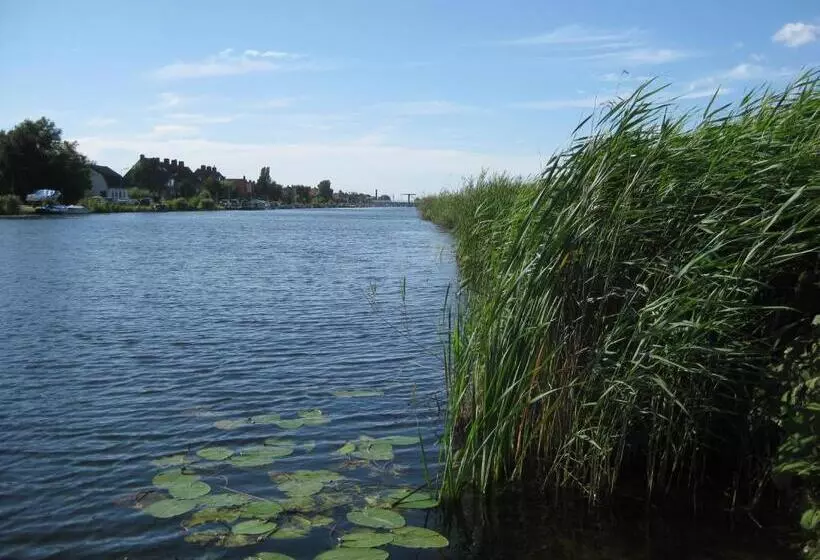 تختخواب و صبحانه Quarenta Studio