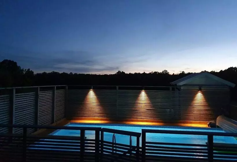 ホテル Bella Luna